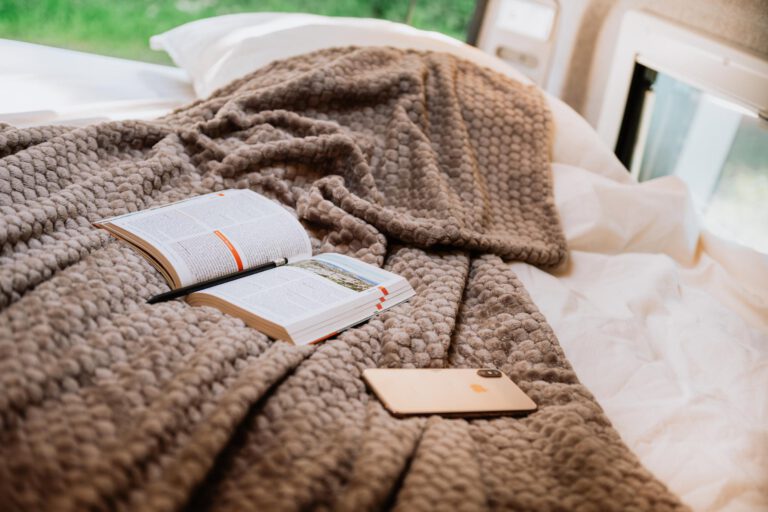 RUNNER 636 ACTIVE CAMAN DETALLE